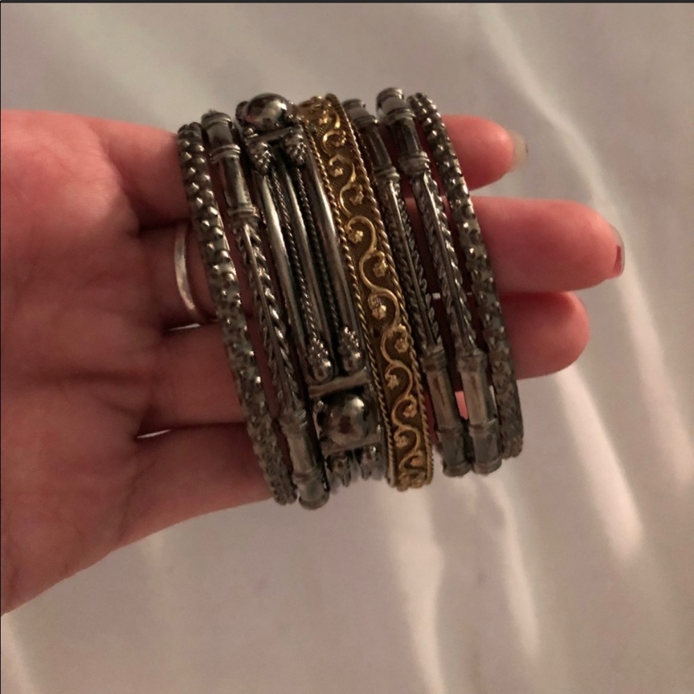 7 Bracelets